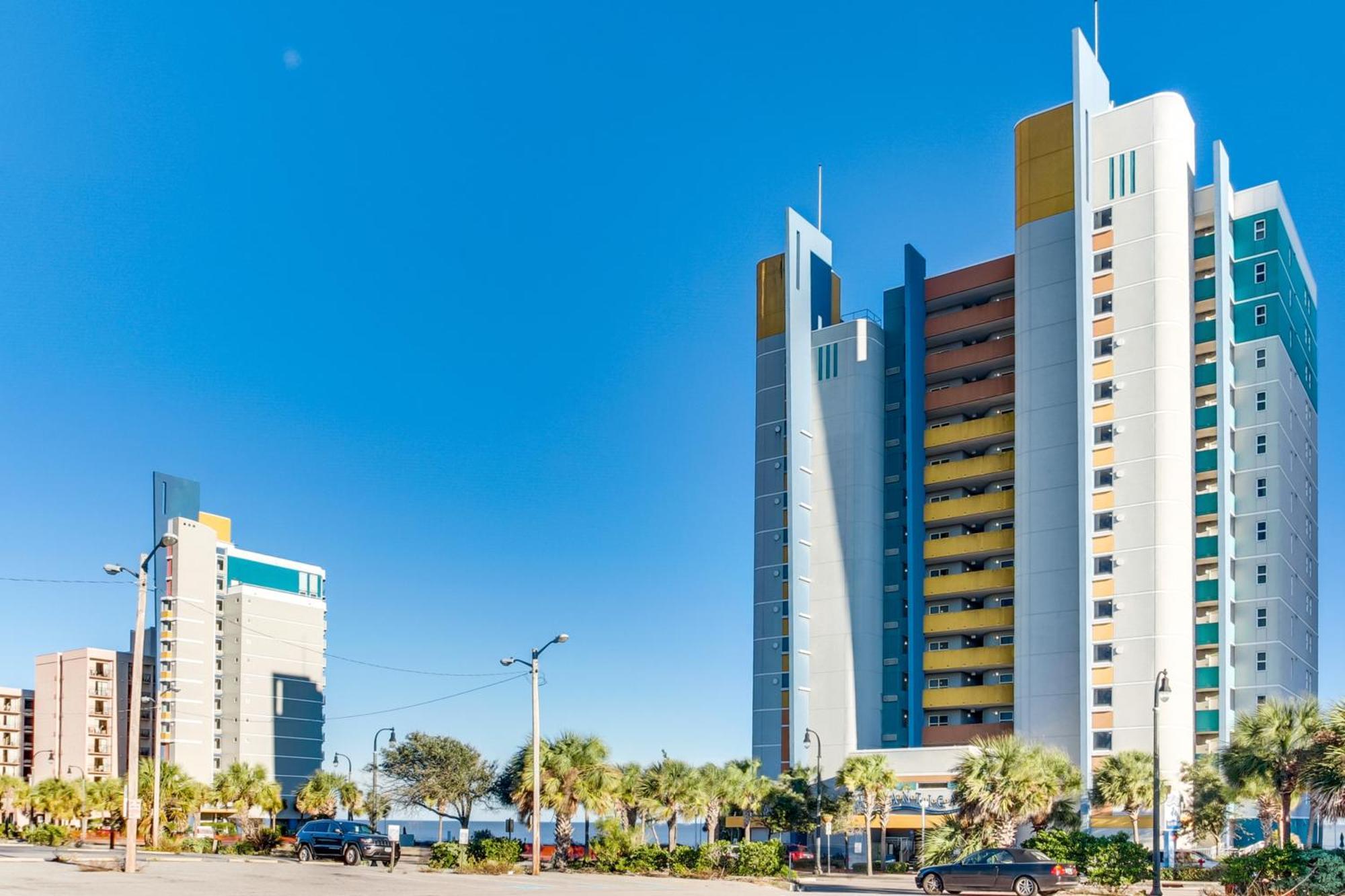 Hosteeva Stunning Atlantica Resort Condo W Ocean-Front Views And Pools Миртл-Бич Экстерьер фото