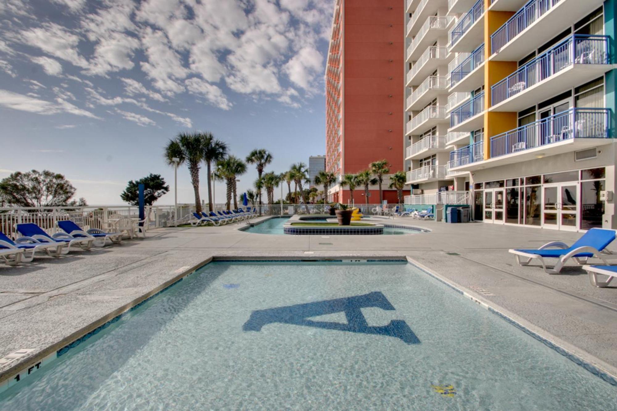 Hosteeva Stunning Atlantica Resort Condo W Ocean-Front Views And Pools Миртл-Бич Экстерьер фото
