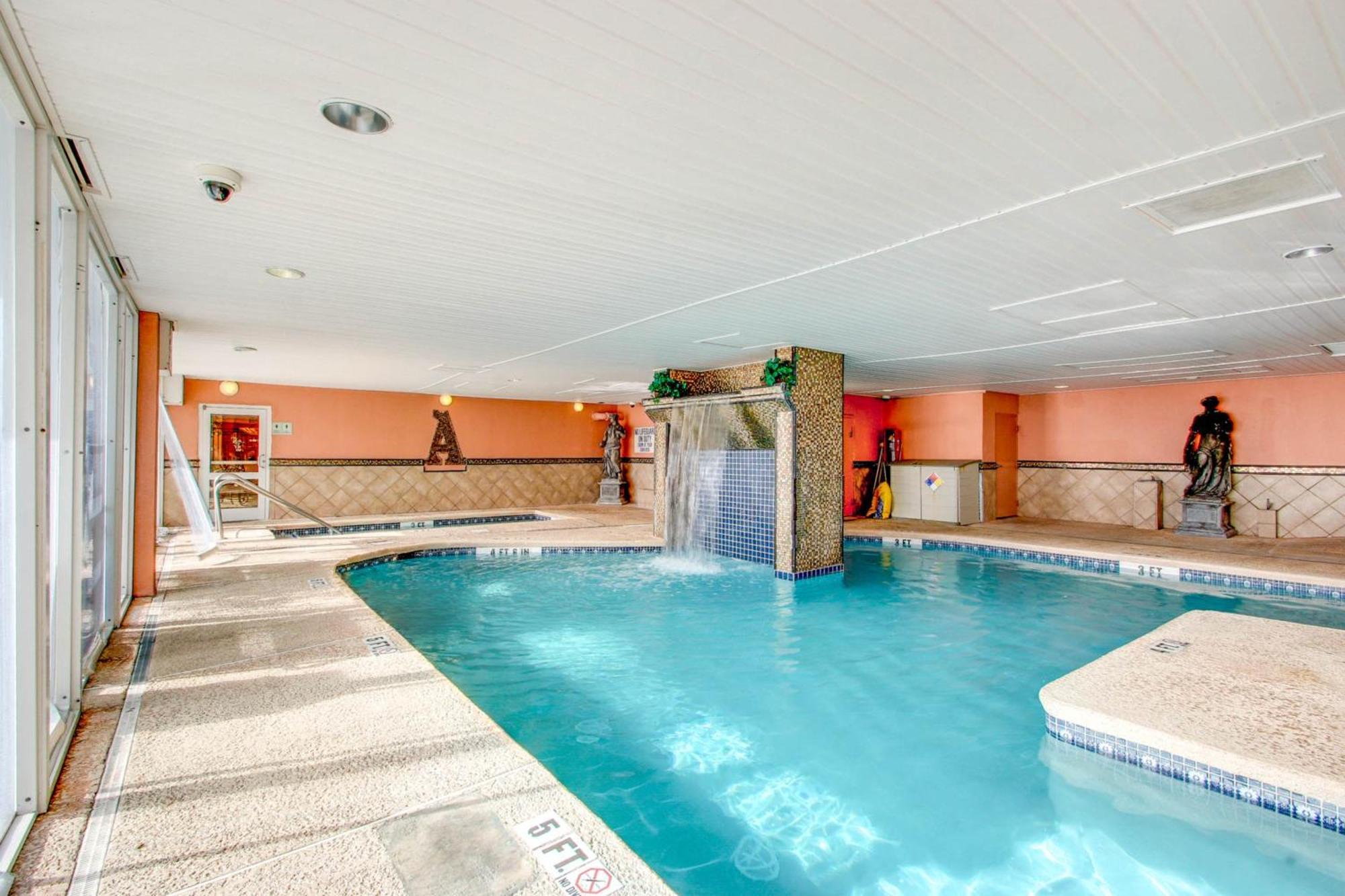 Hosteeva Stunning Atlantica Resort Condo W Ocean-Front Views And Pools Миртл-Бич Экстерьер фото